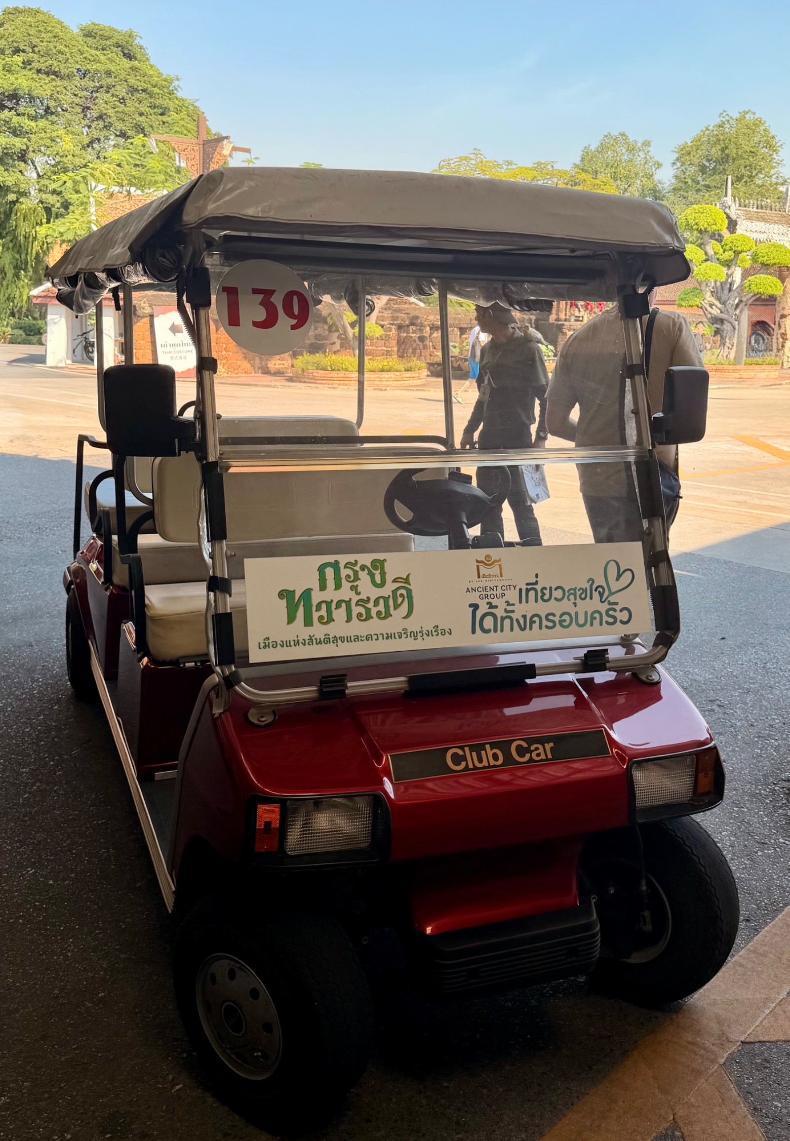 Six seater golf buggy